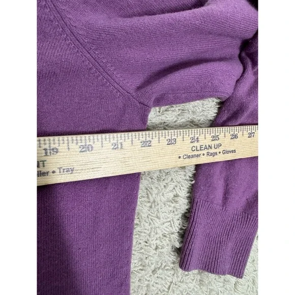 Lands End Lavender Cashmere V-Neck Pullover Sweater Women's XL Luxury Preppy - Picture 9 of 11